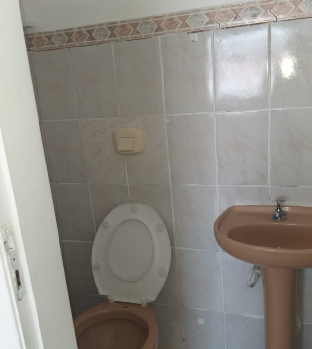 C3674 11.jpg